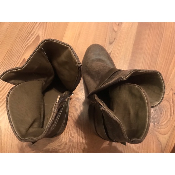 BROWN COWGIRL BOOTS WITH HEEL - Picture 3 of 5